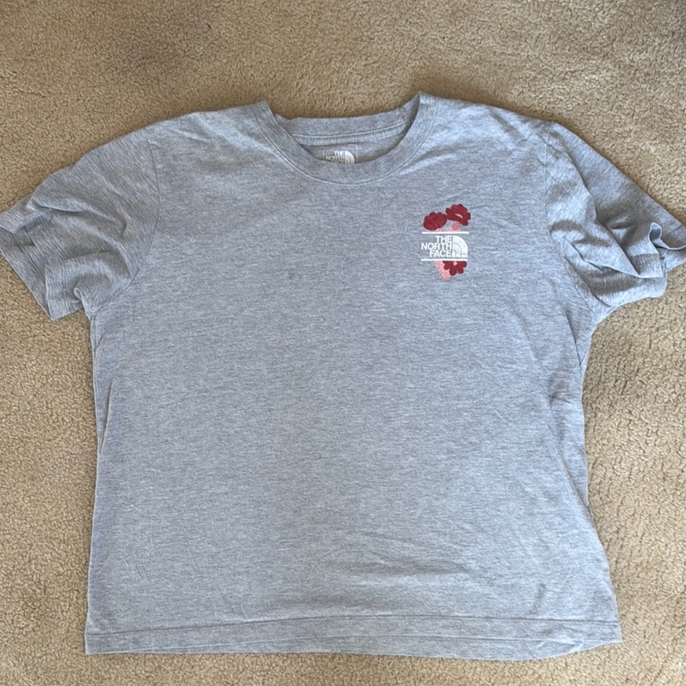 The North Face Gray Short Sleeve Tee Classic Crew Neck